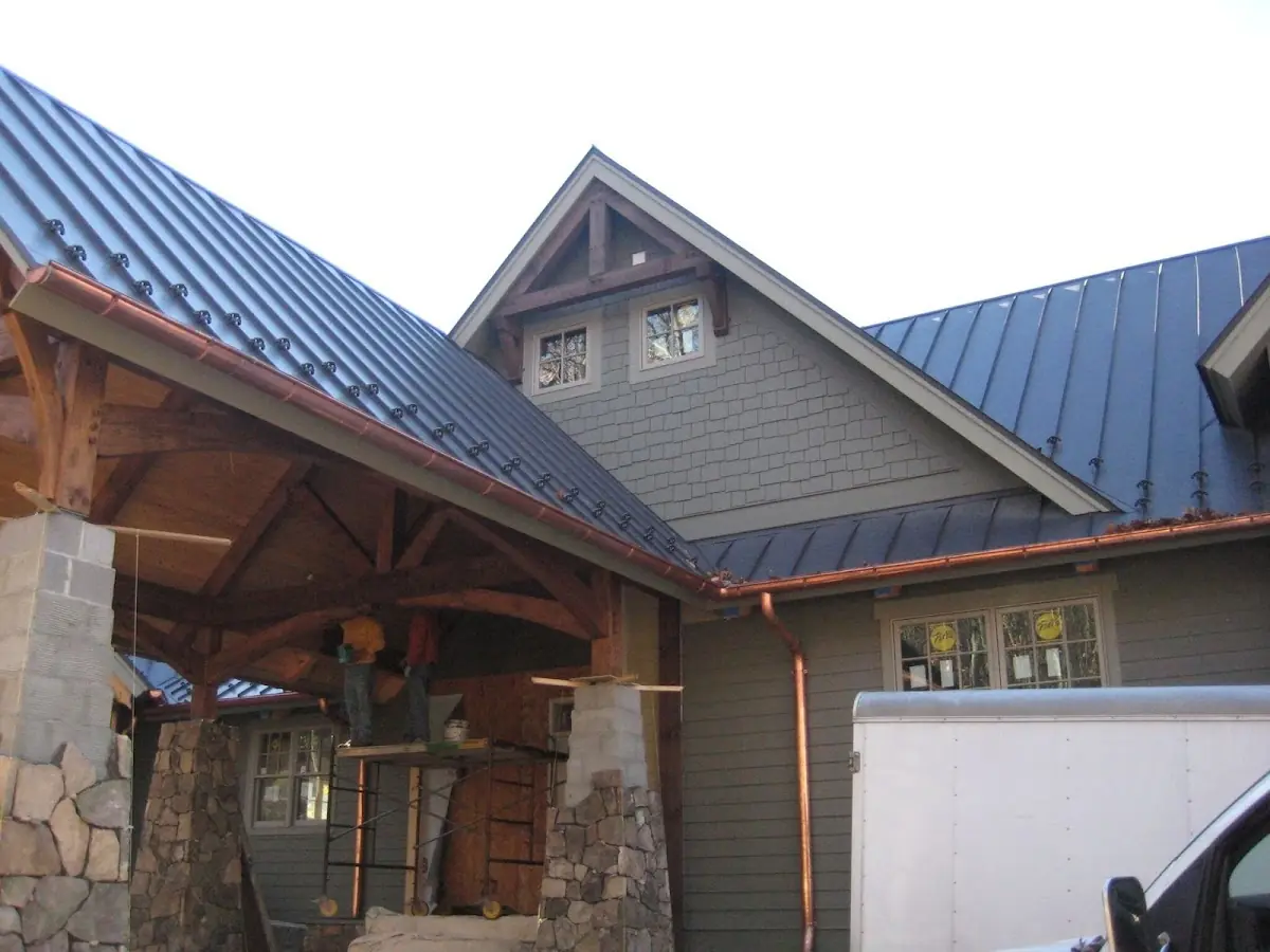 Craftsman Roofing team delivering quality roofing work in Bridgeboro